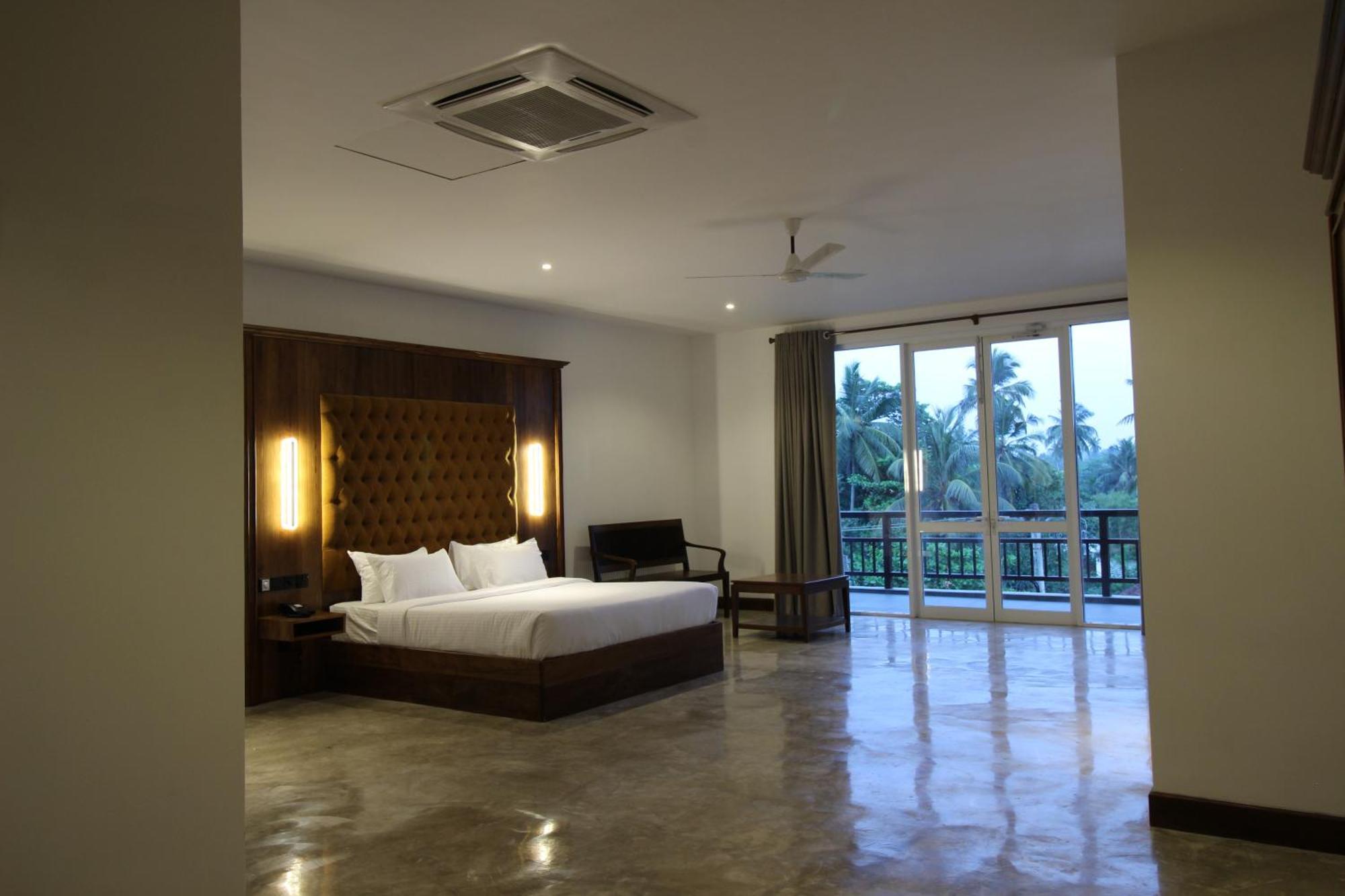 Hotel Refresh Blue Хикадува Екстериор снимка